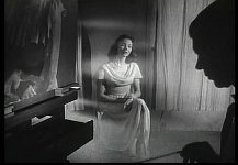 Jennifer Jones, a strange young girl in Portrait of Jennie